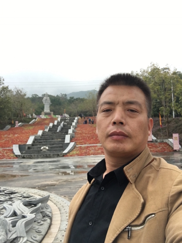 开心的松鼠的第二张照片--尤溪交友网