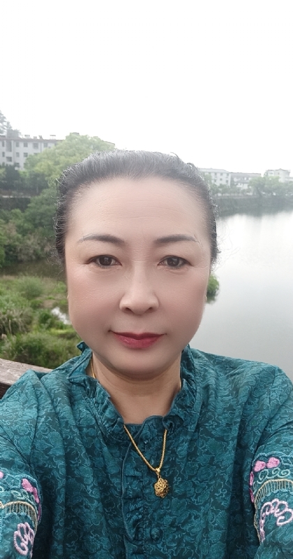 雨中情的第一张照片--尤溪交友网
